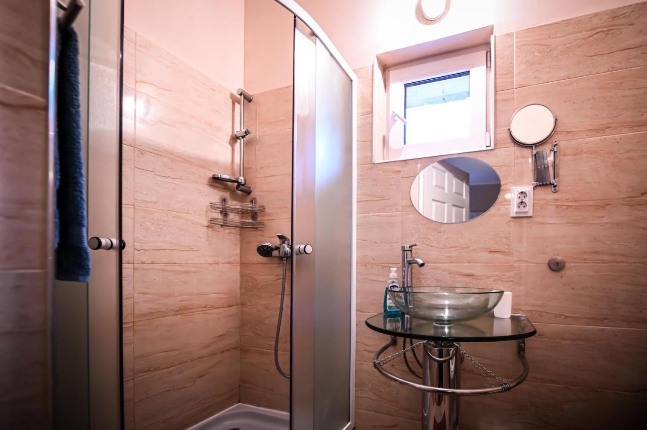 סיביו Jules' Sunny, Spacious And Central Apartment מראה חיצוני תמונה